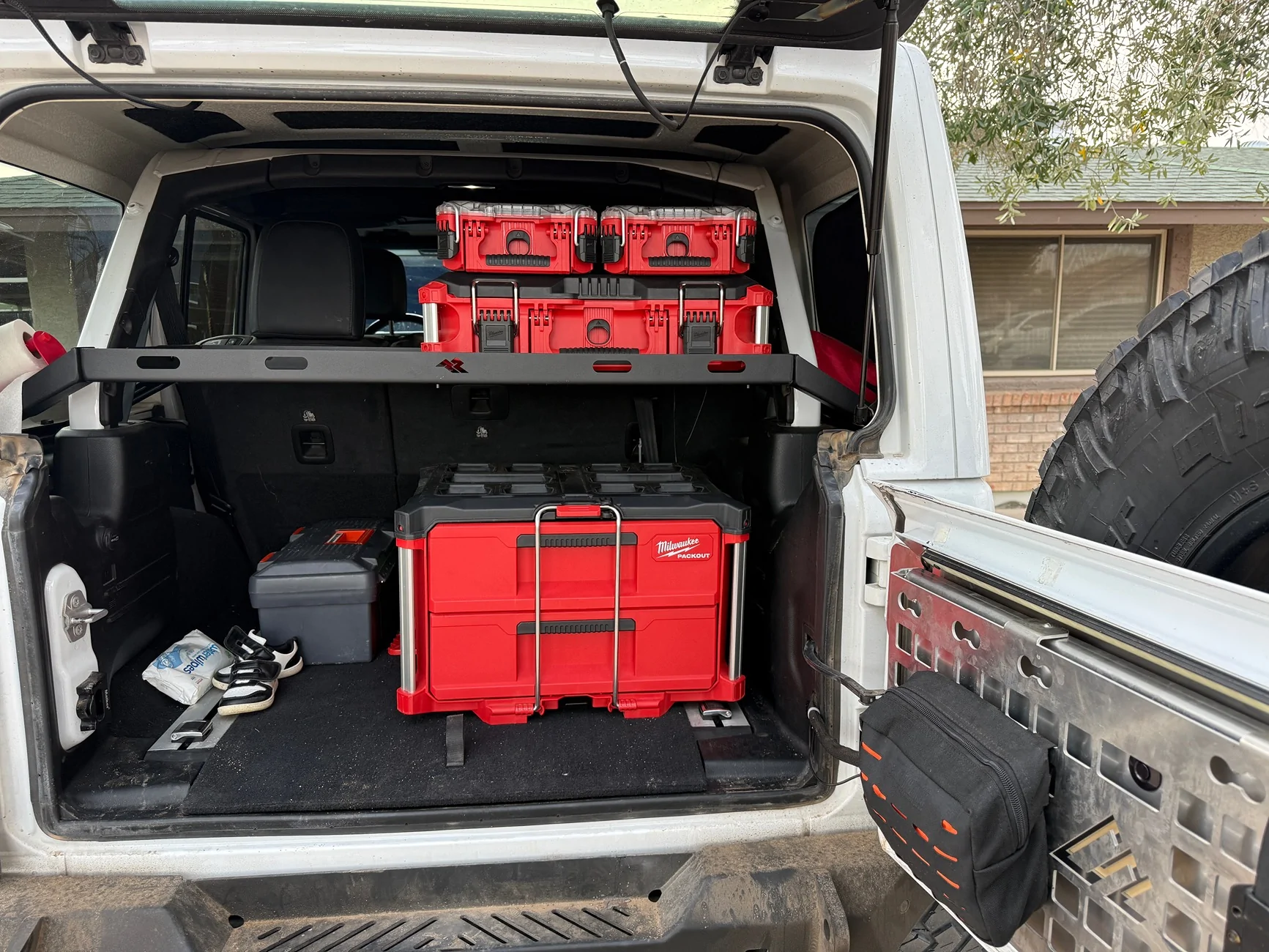 Jeep Wrangler JL Storage Bins recommendations? IMG_2998