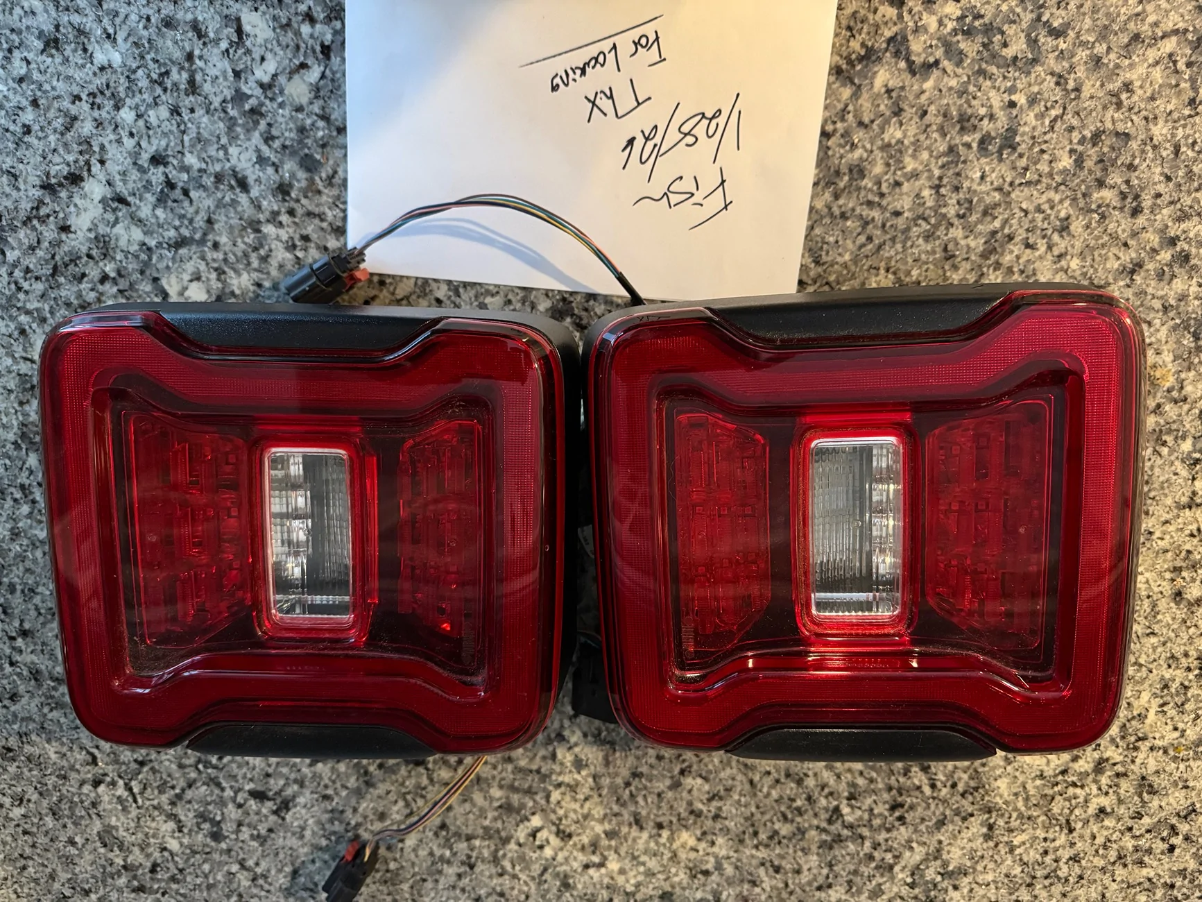 Jeep Wrangler JL Factory Taillights 2 sets IMG_0616