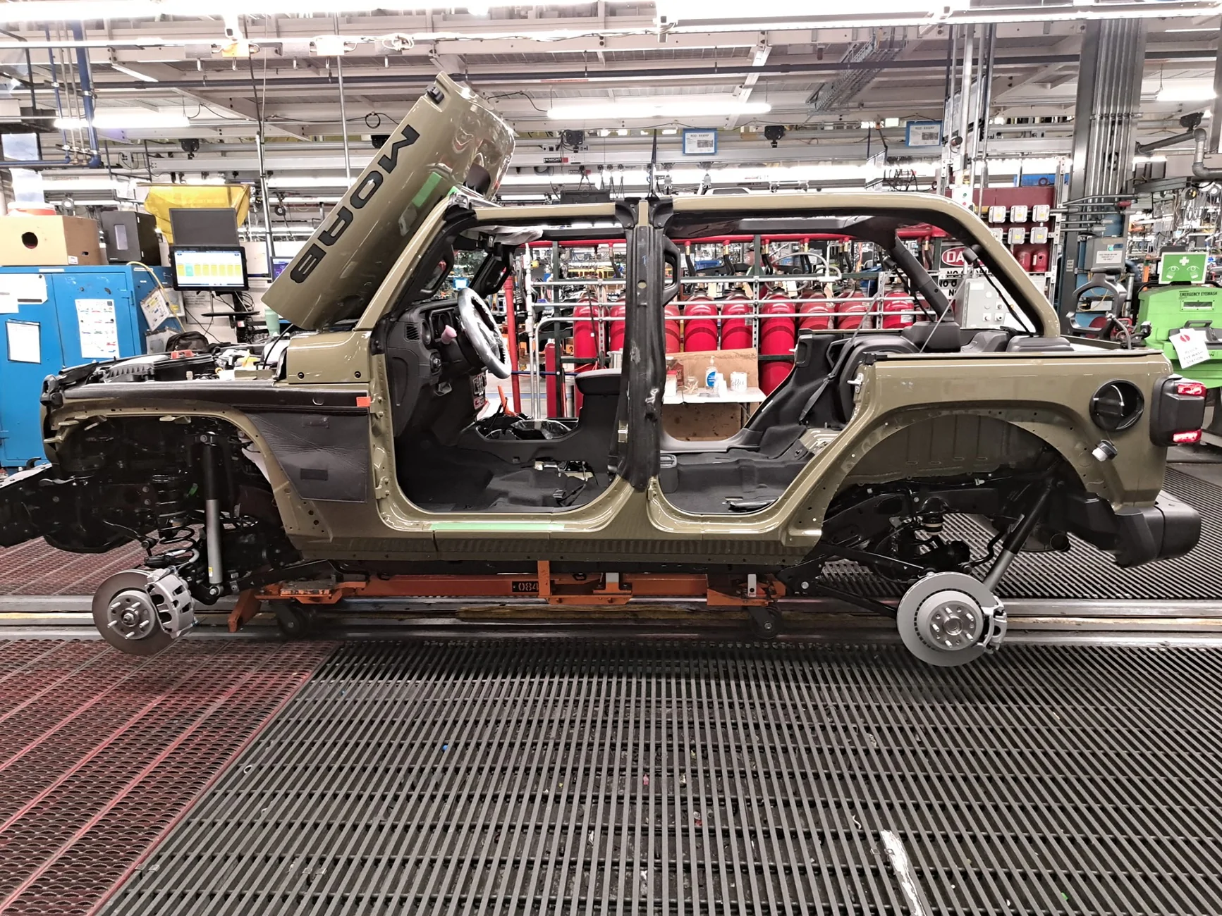 Jeep Wrangler JL Any tips before ordering a Moab 392? 1027602045372386246