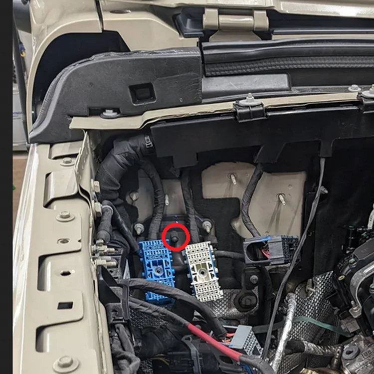 Jeep Wrangler JL drivers side firewall penetration pictures please JLPassengerSideGrommetNippl