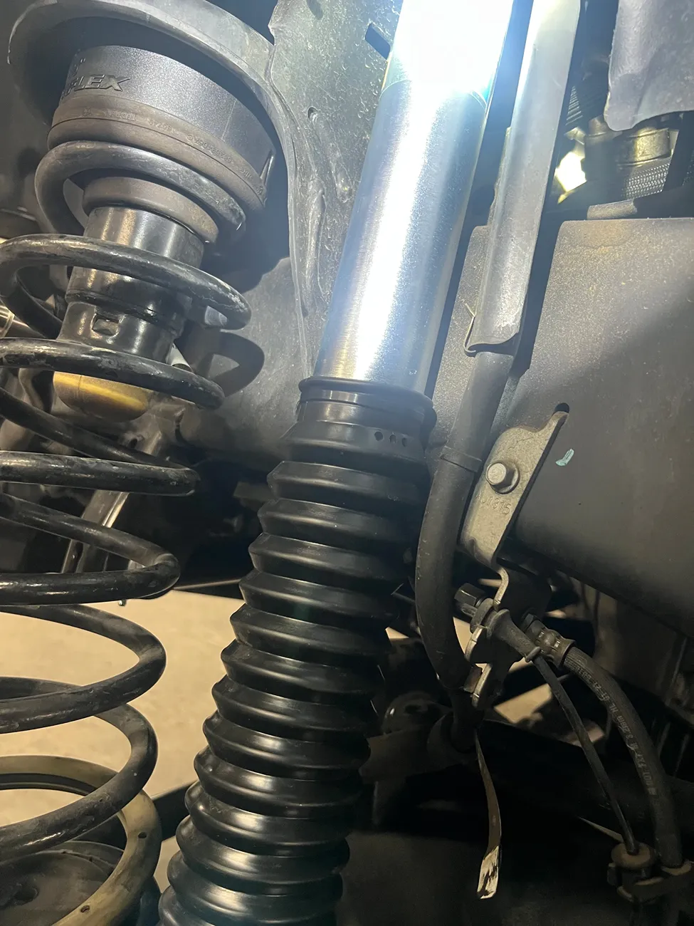 Jeep Wrangler JL Question about Shock Compression / Extension with Relocation Brackets 1746809645783-I6SXD2G7HU5MTF4ULNC40W