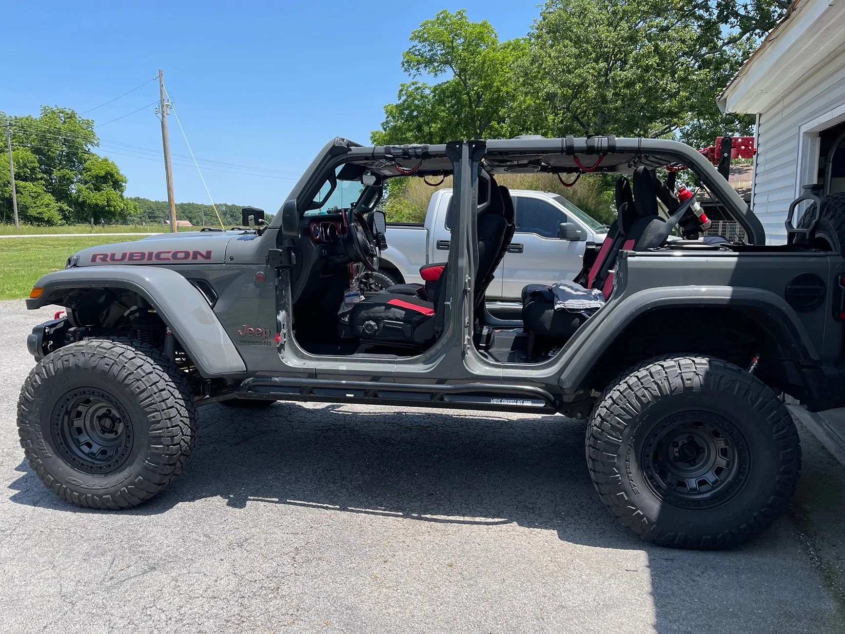 Jeep Wrangler JL 2019 JLUR Build to Tons Rubi
