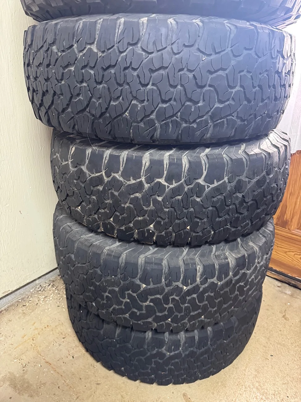 Jeep Wrangler JL 2022 OEM Rubicon Wheels IMG_8120