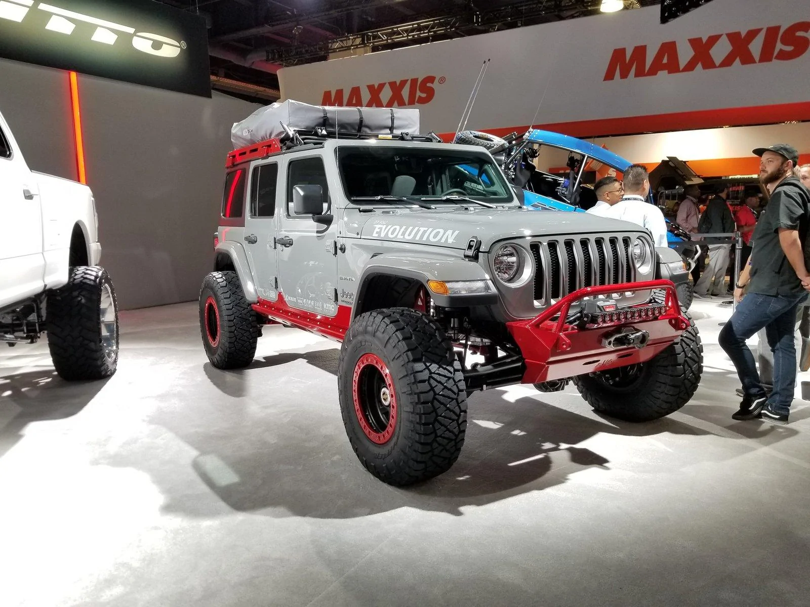 Jeep Wrangler JL SEMA photo thread. 20181031_162631