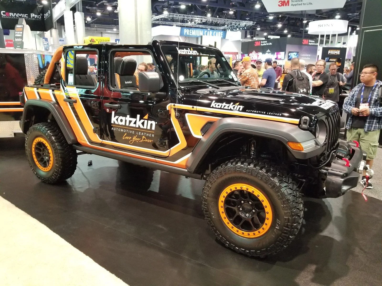 Jeep Wrangler JL SEMA photo thread. 20181031_110548