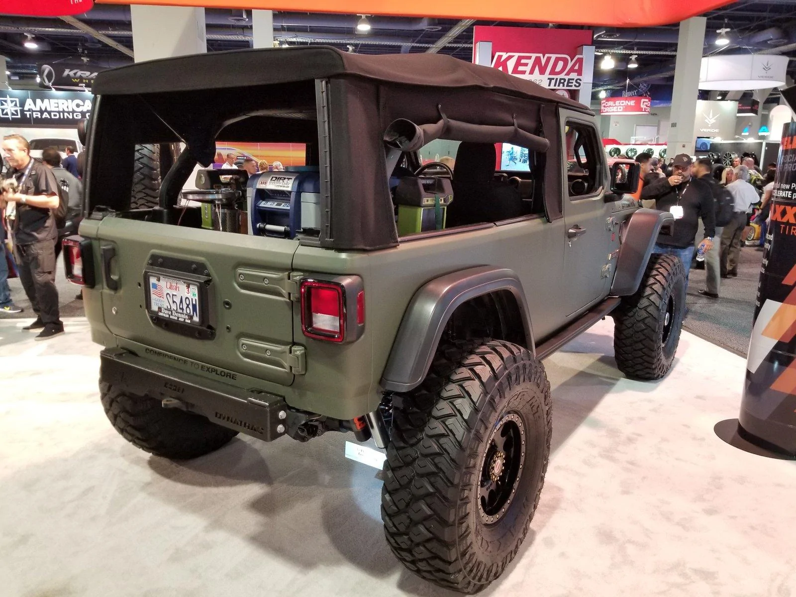 Jeep Wrangler JL SEMA photo thread. 20181031_154002