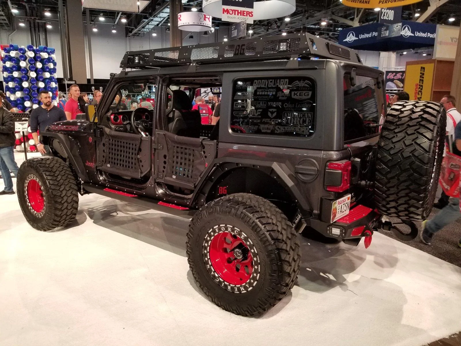 Jeep Wrangler JL SEMA photo thread. 20181031_141114