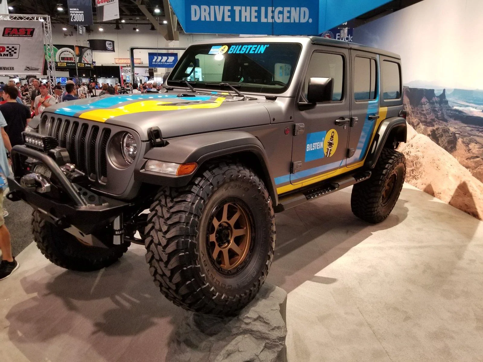 Jeep Wrangler JL SEMA photo thread. 20181031_124021
