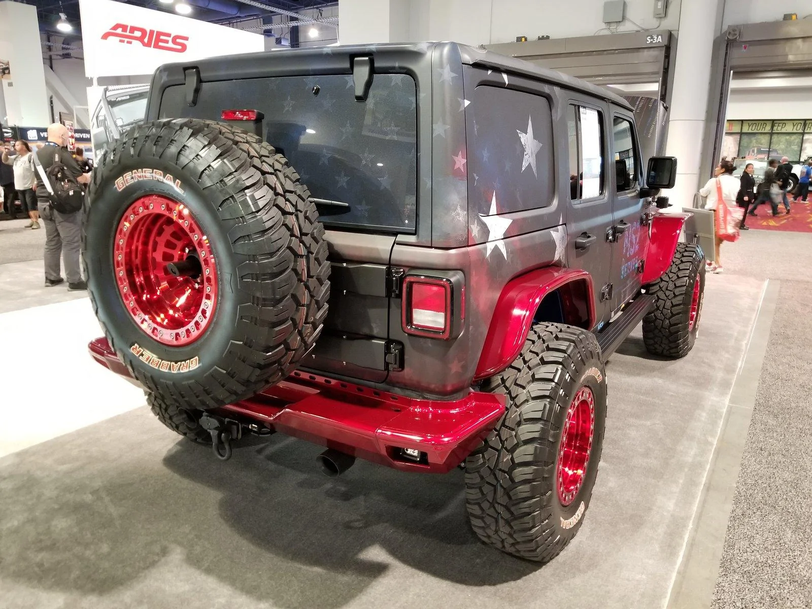 Jeep Wrangler JL SEMA photo thread. 20181031_150751