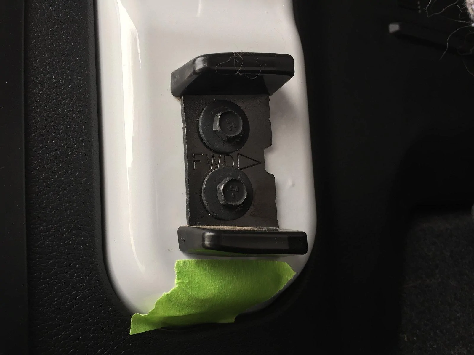 Jeep Wrangler JL Tail gate hard to open IMG_8438