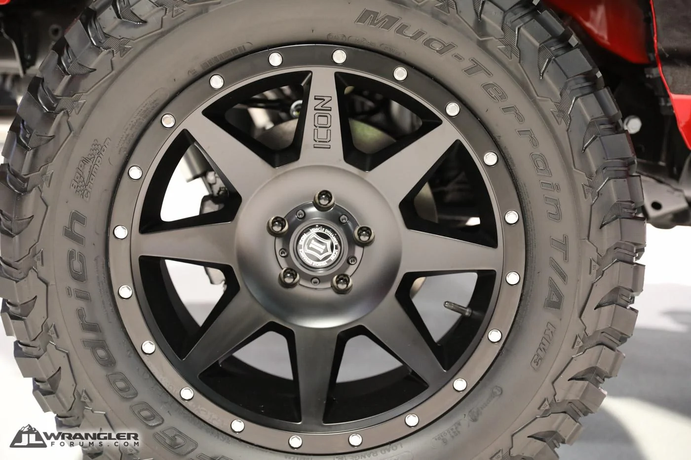 Jeep Wrangler JL American Fastbacks JL Wrangler Builds and Parts [SEMA 2018 - JLWF Coverage] American-Fastbacks-Edelbrock-JL-Jeep-Wrangler-SEMA-2018-A33A9925