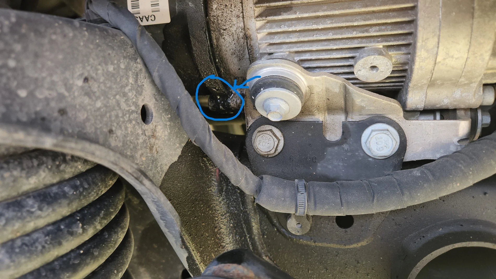 Jeep Wrangler JL Leaky Electronic Steering Pump - anyone else have this and fix it? 20260208_130541