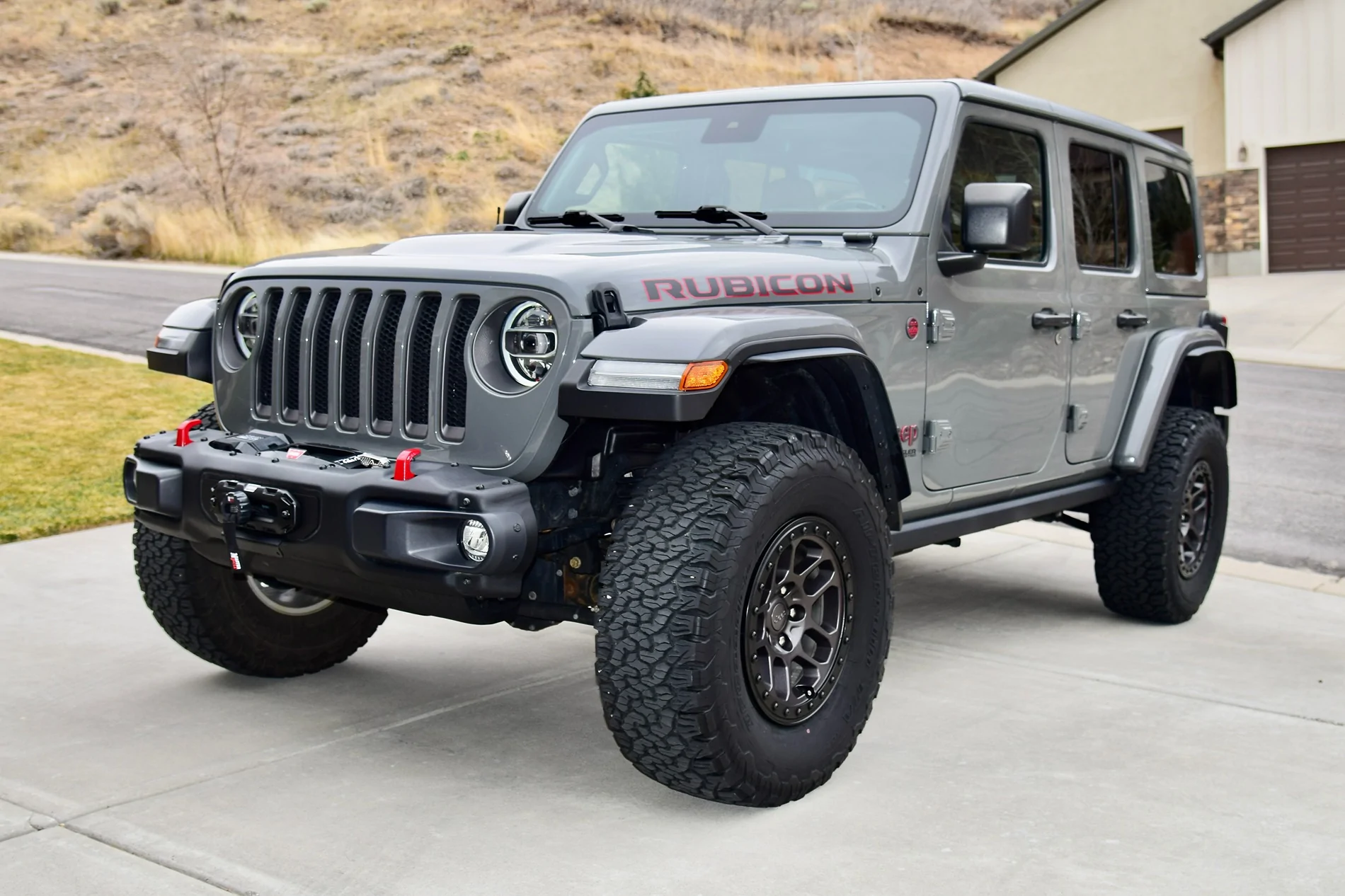 Jeep Wrangler JL Phil Howell's 2022 Wrangler Unlimited Rubicon Xtreme Recon Build 7640504C-B3F7-4BB3-A3C6-0B1DB540694A_1_201_a