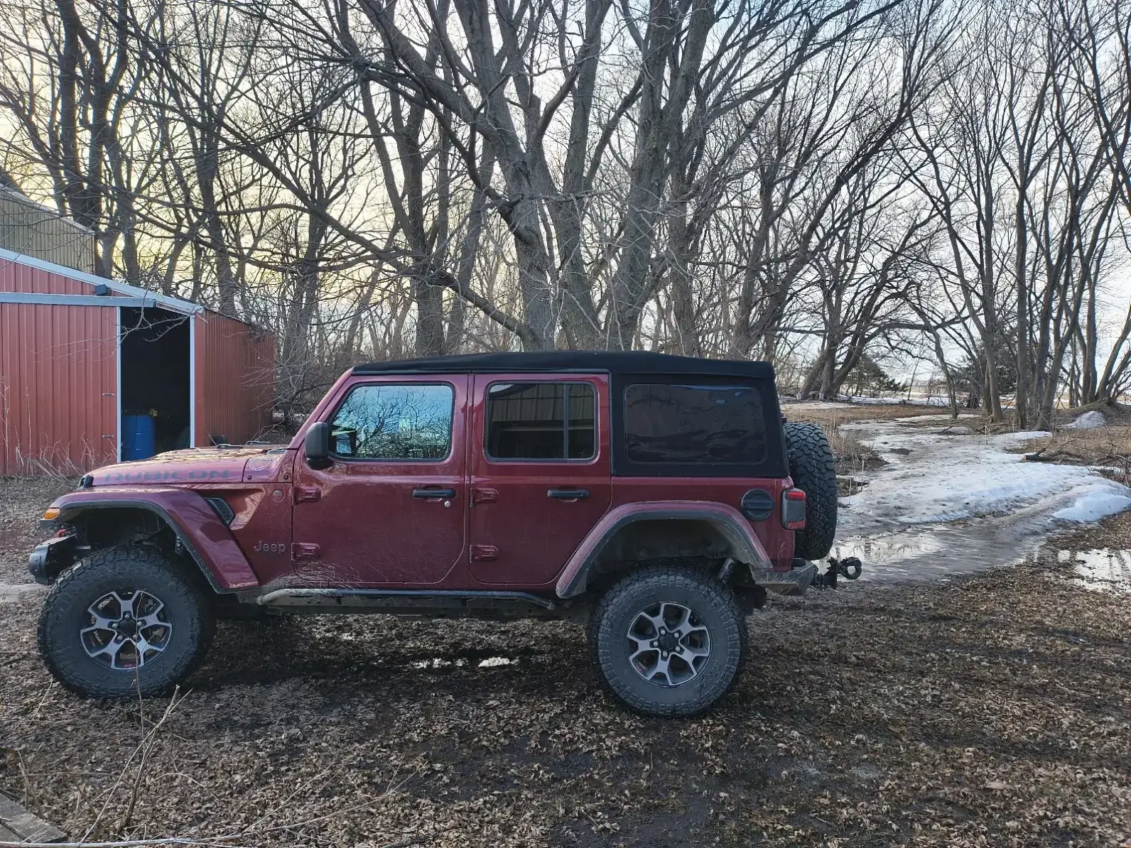 Jeep Wrangler JL Show us your Jeep's rear storage setups 1770918307584-r