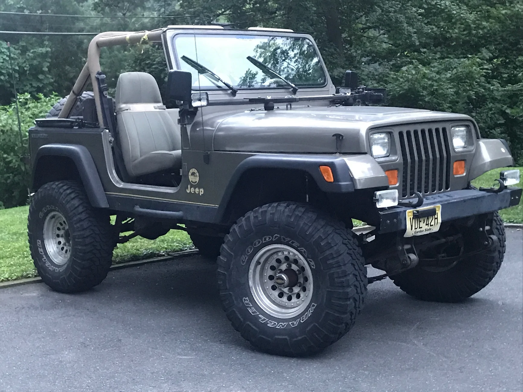 Jeep Wrangler JL Steering gyrations instability over bumps IMG_0349