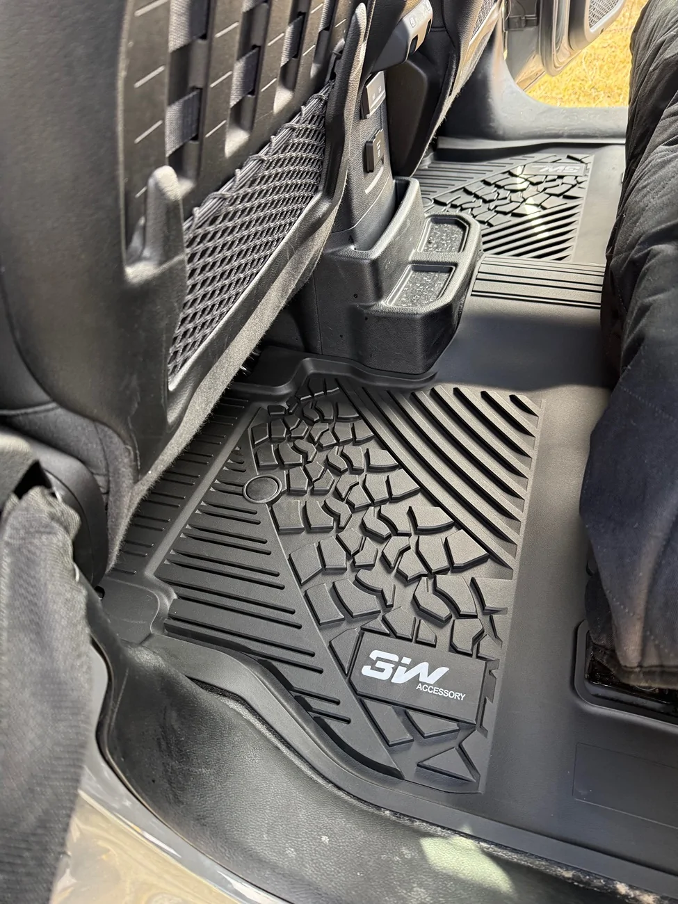 Jeep Wrangler JL 3WLiners Floor Mats IMG_0892