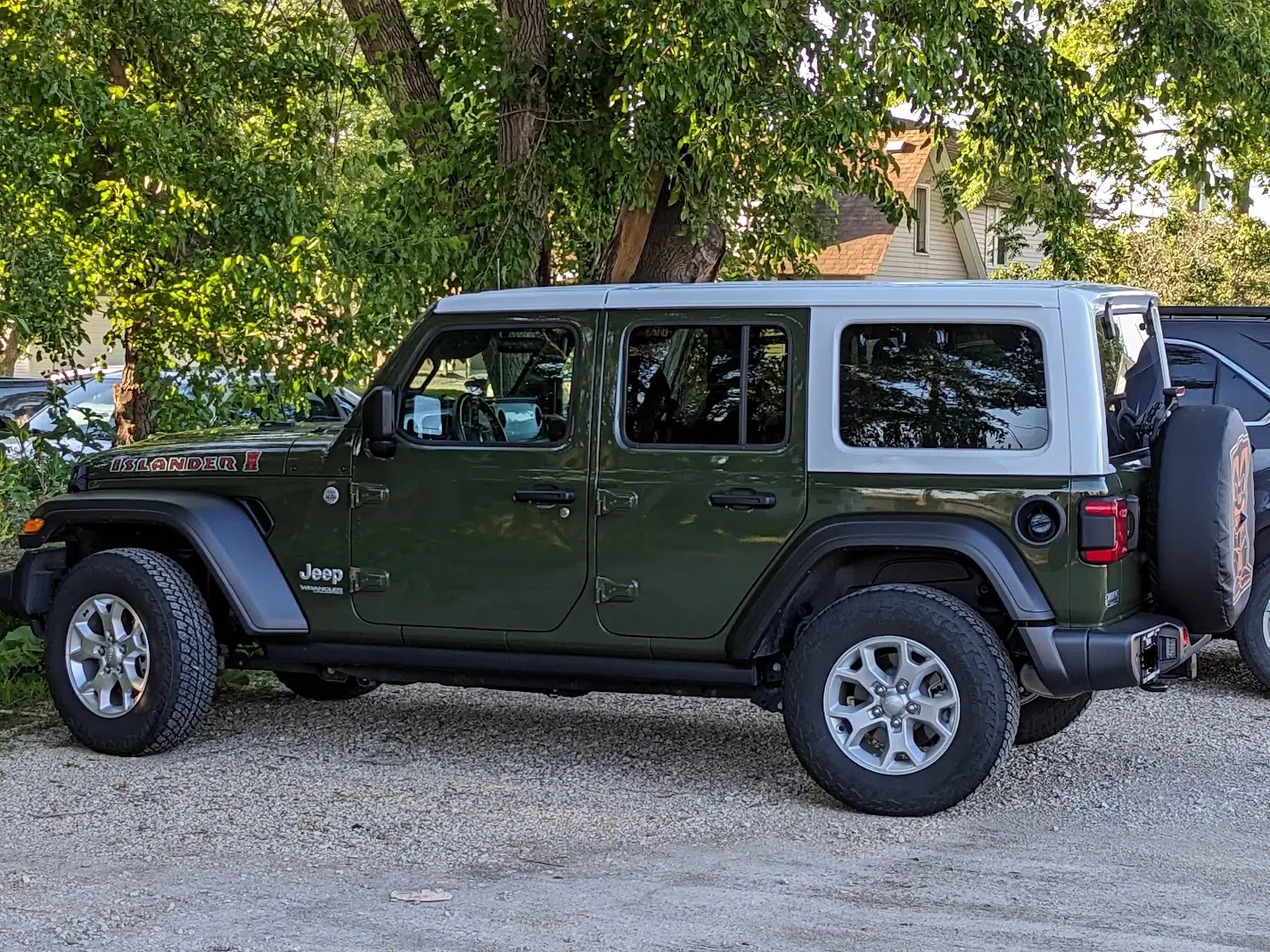 Jeep Wrangler JL Sky One Touch only available as Whitecap? 1771545404398-5c