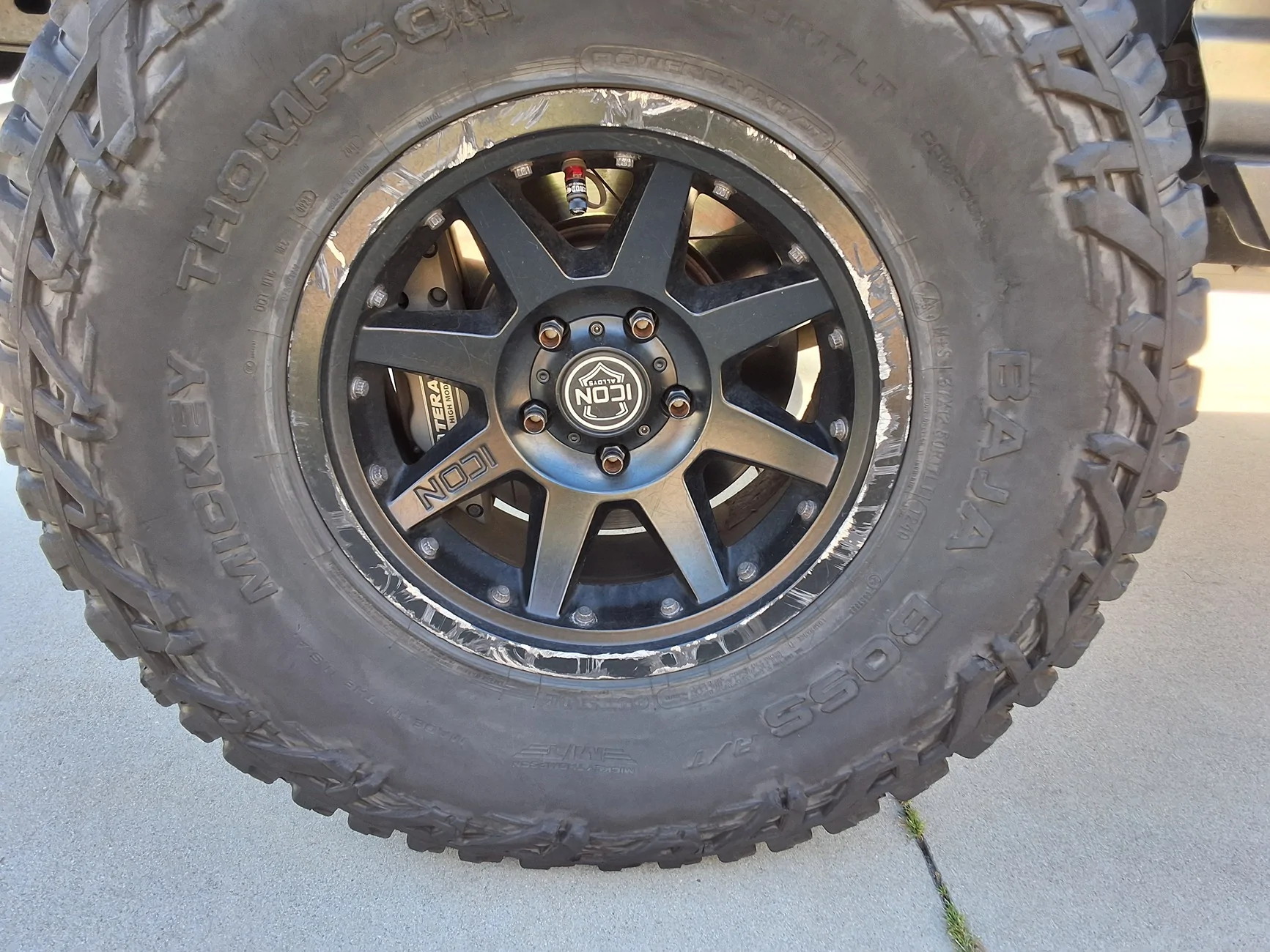 Jeep Wrangler JL Need help choosing bronze wheel 1000000783