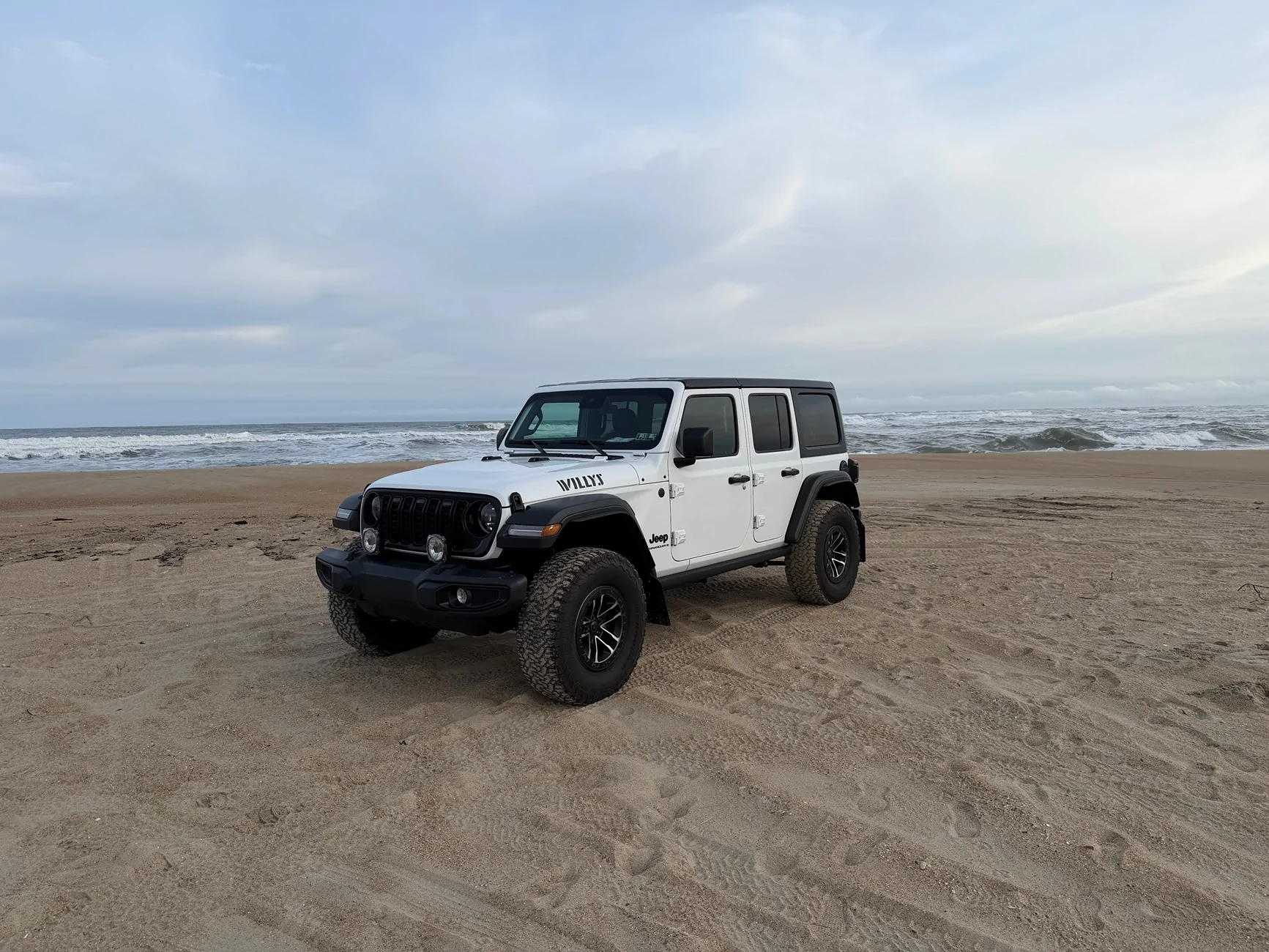 Jeep Wrangler JL Jeeps on the Beach... Post Em Up! IMG_1754