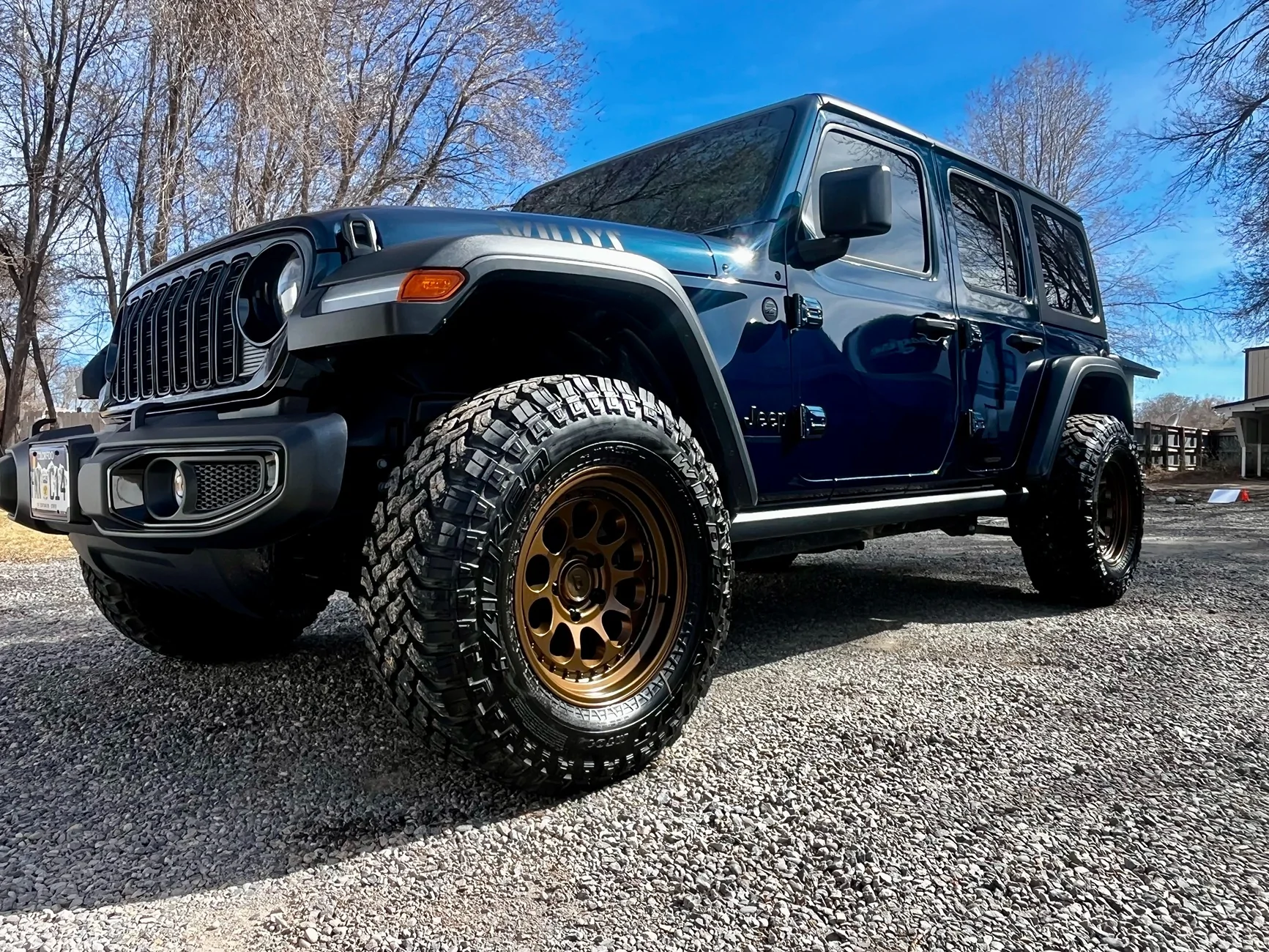Jeep Wrangler JL Need help choosing bronze wheel IMG_1751
