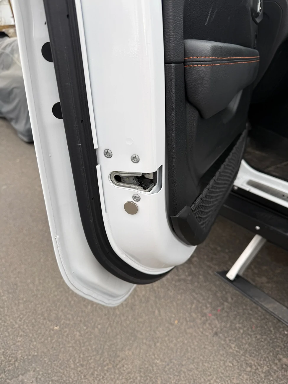 Jeep Wrangler JL Sliders or Power Steps? IMG_4801