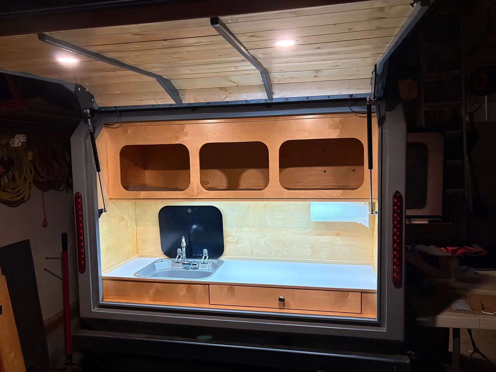 Jeep Wrangler JL Built myself a DIY off-road squaredrop trailer IMG_8783