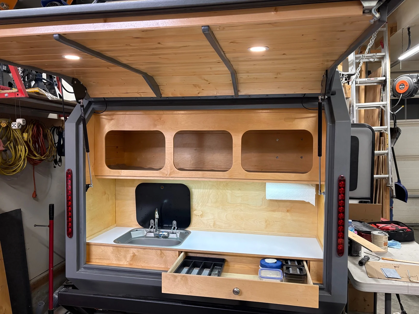 Jeep Wrangler JL Built myself a DIY off-road squaredrop trailer IMG_8782