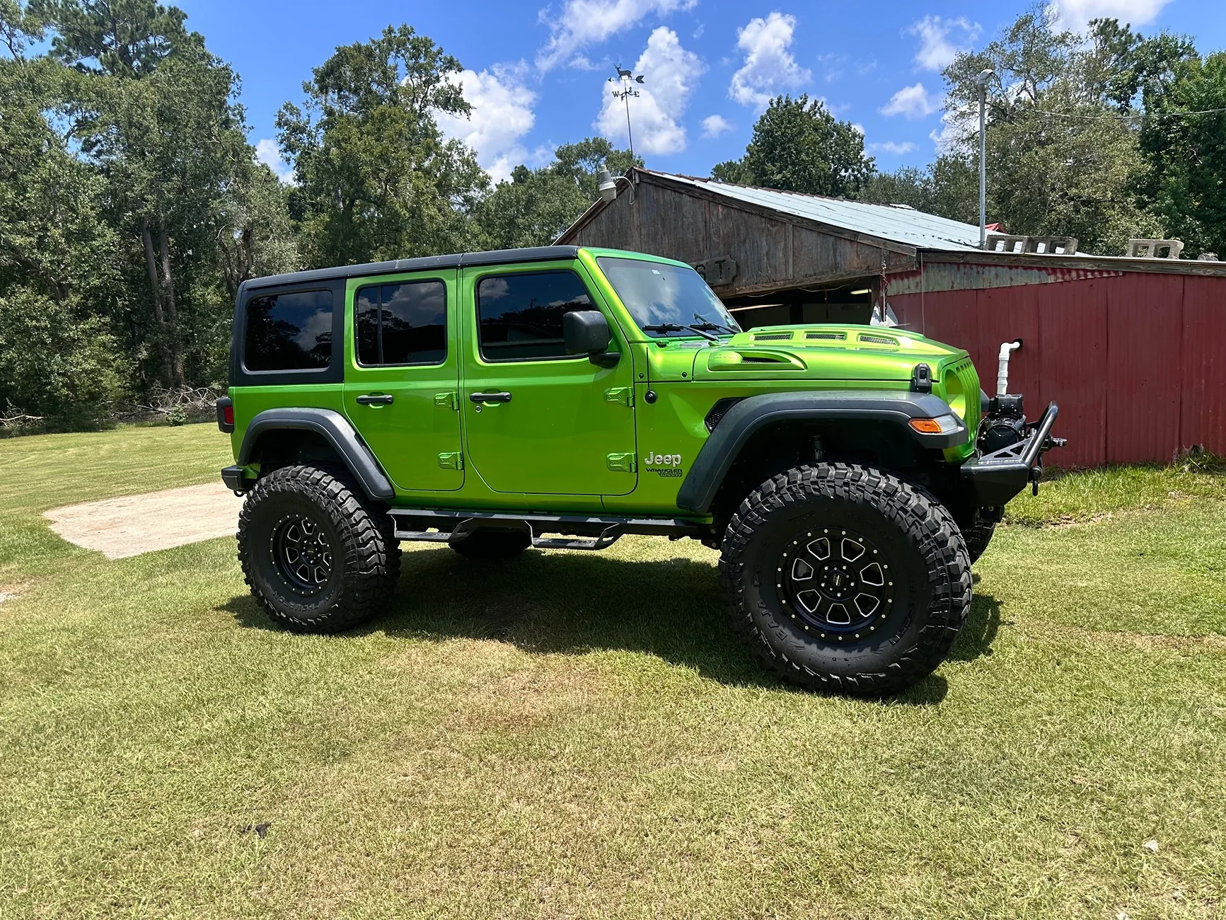 Jeep Wrangler JL Pictures of a 4.75 or 5 inch lift on a 2021 jlu rubicon wrangler unlimited? IMG_7661