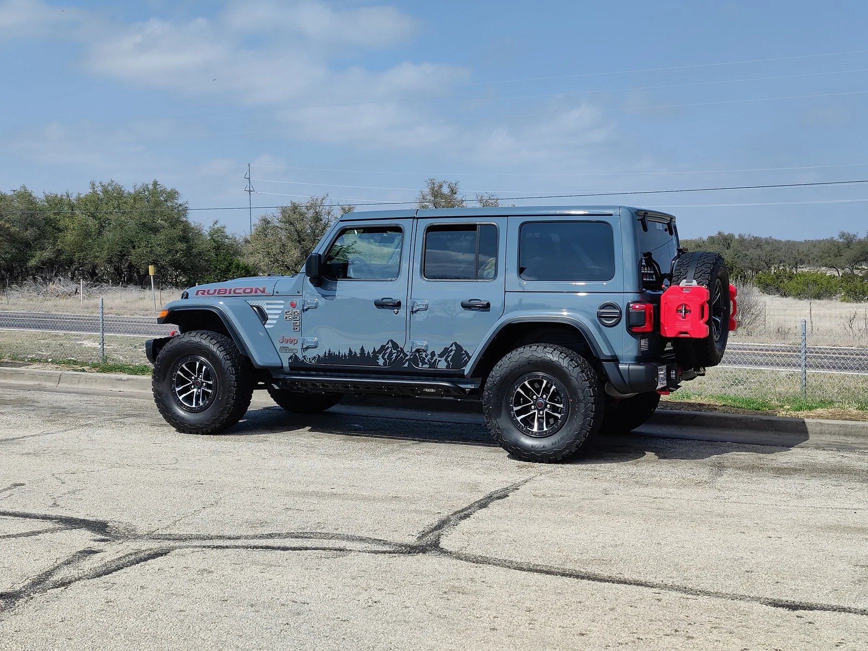 Jeep Wrangler JL New JLUR owner IMG20260301141940