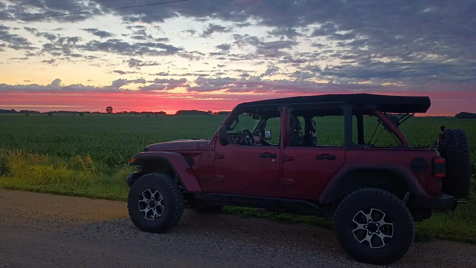 Jeep Wrangler JL soft top in cold weather 2026? 1773510895371-tj
