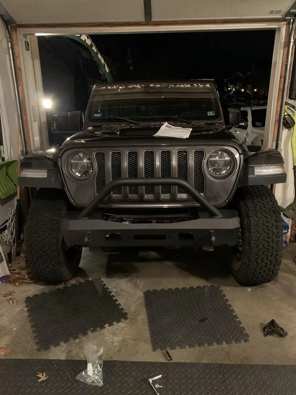 Jeep Wrangler JL 2025 wrangler rubicon front bumper question IMG_8697