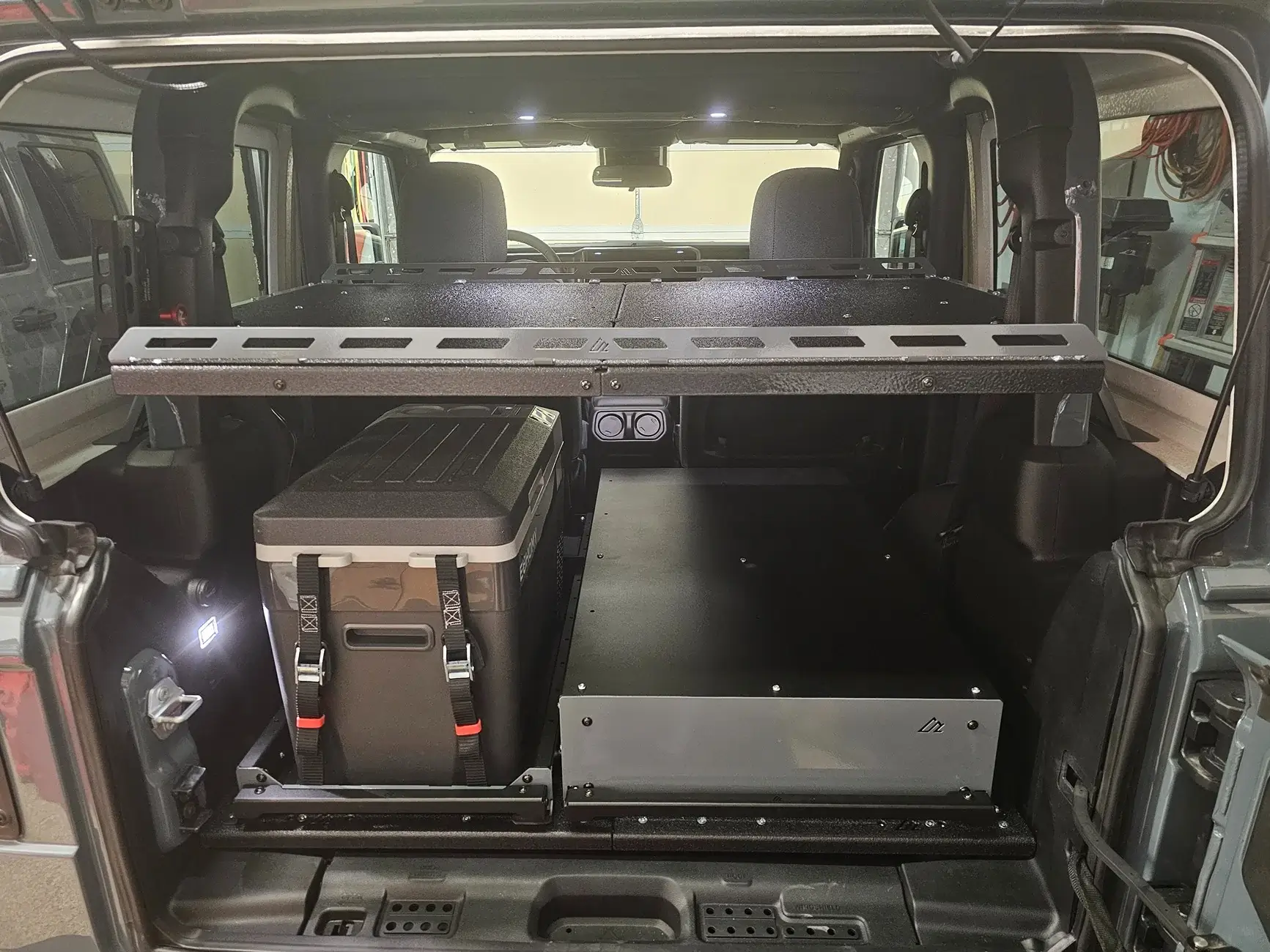 Jeep Wrangler JL Show us your Jeep's rear storage setups 1773869229636-71