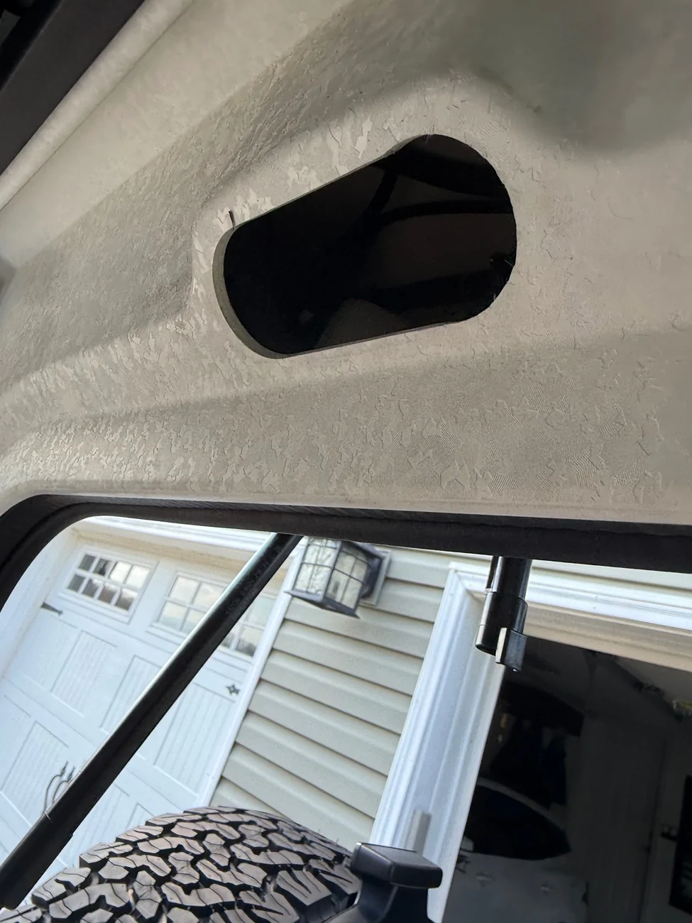 Jeep Wrangler JL Help adding quick disconnect to rear defrost IMG_9770