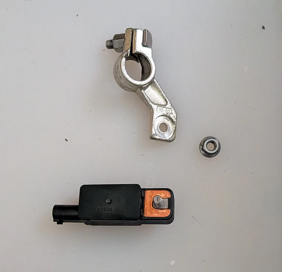 Jeep Wrangler JL Intelligent Battery Sensor cable extension ibs bracket 3