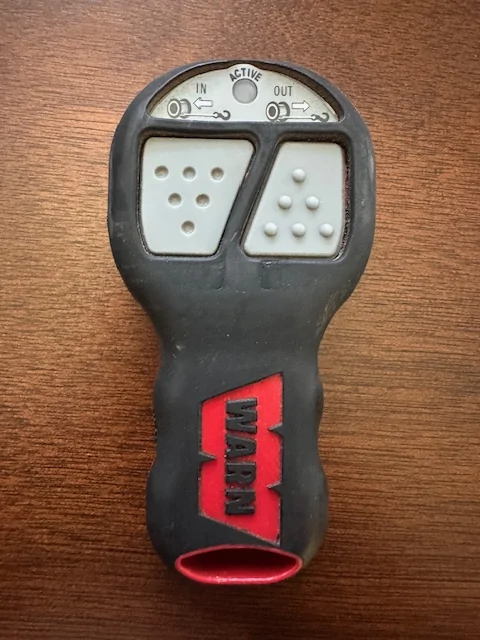 Jeep Wrangler JL Warn wireless remote IMG_2632