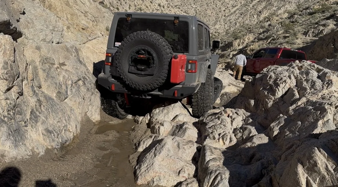 Jeep Wrangler JL Pics please if you can IMG_1577