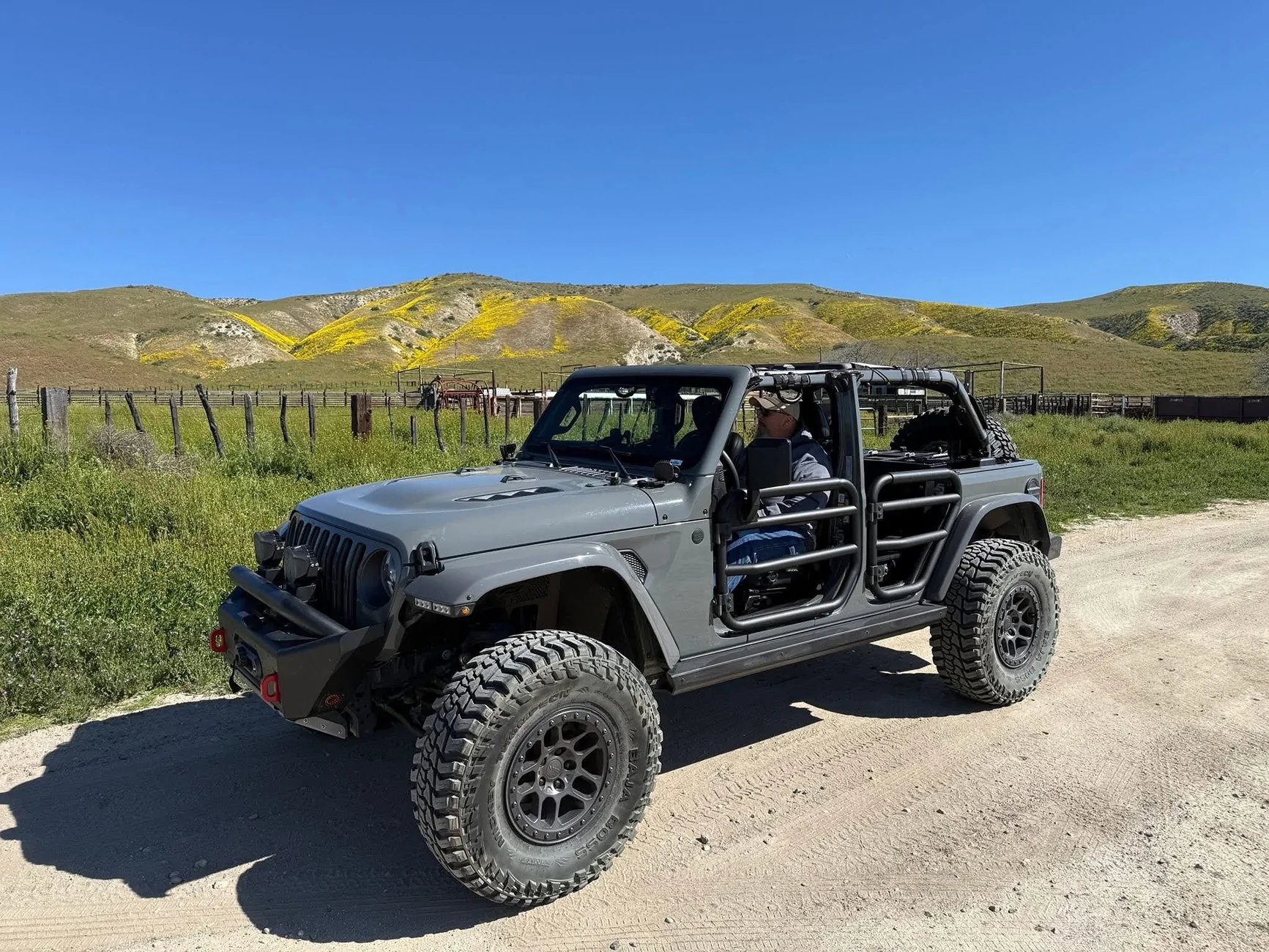 Jeep Wrangler JL Pics please if you can IMG_0441