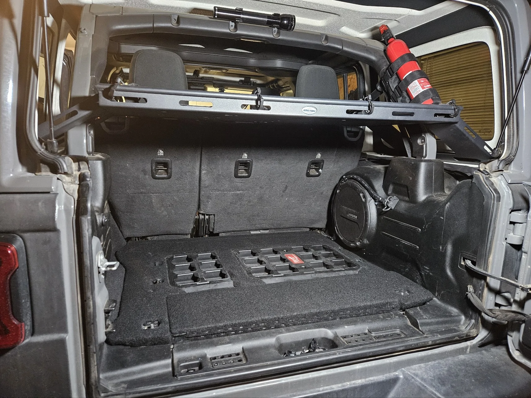 Jeep Wrangler JL Show us your Jeep's rear storage setups Storage 6