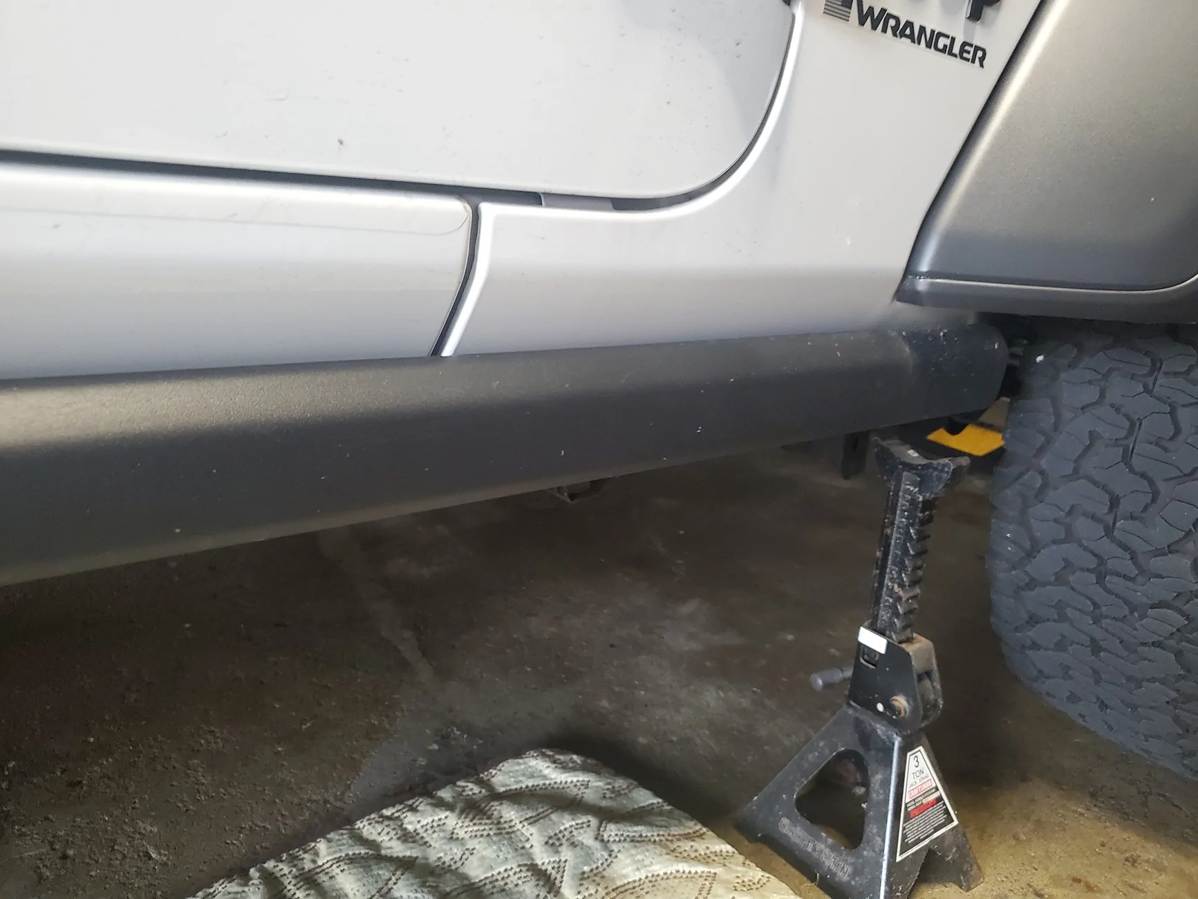 Jeep Wrangler JL Rock Rails (2026 MOAB) 20260402_184300