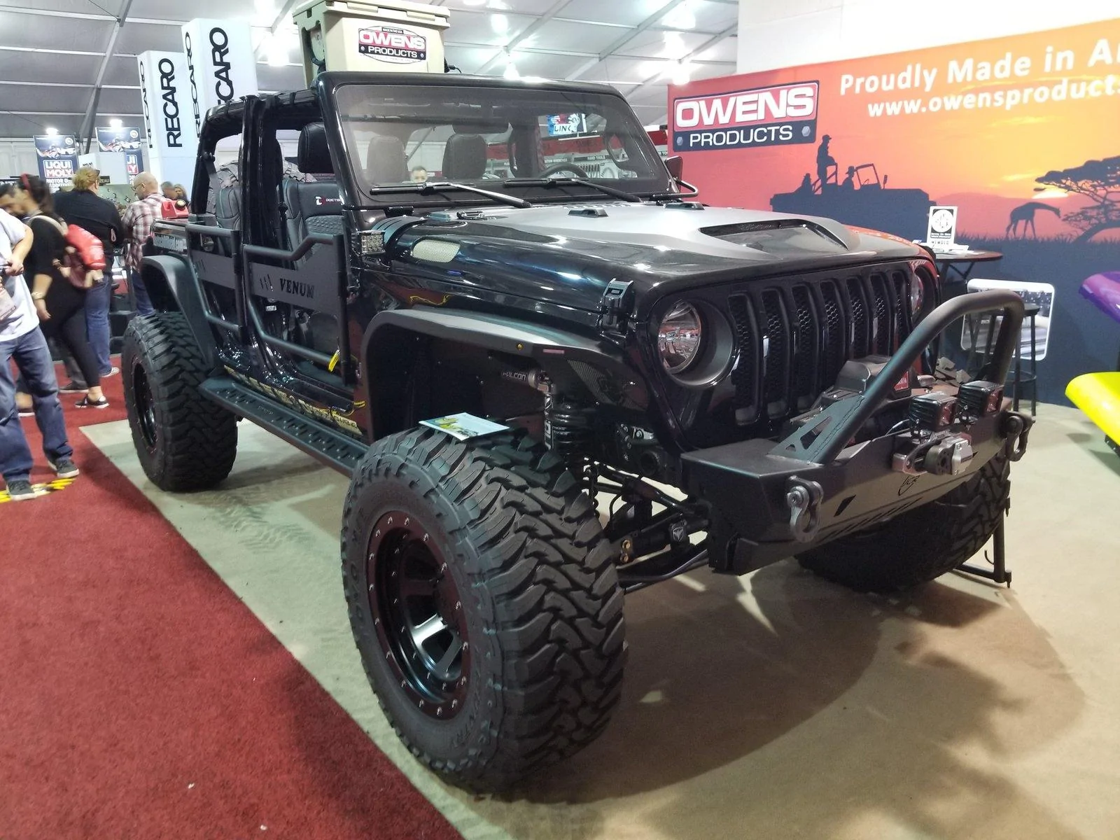 Jeep Wrangler JL SEMA photo thread. 20181101_163132