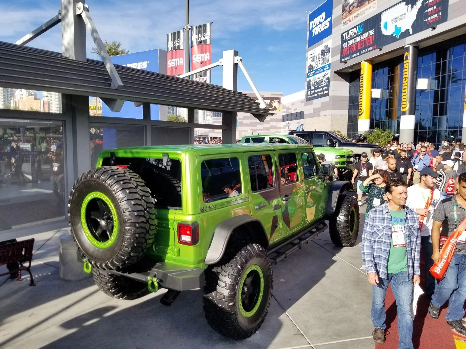Jeep Wrangler JL SEMA photo thread. 20181101_152255
