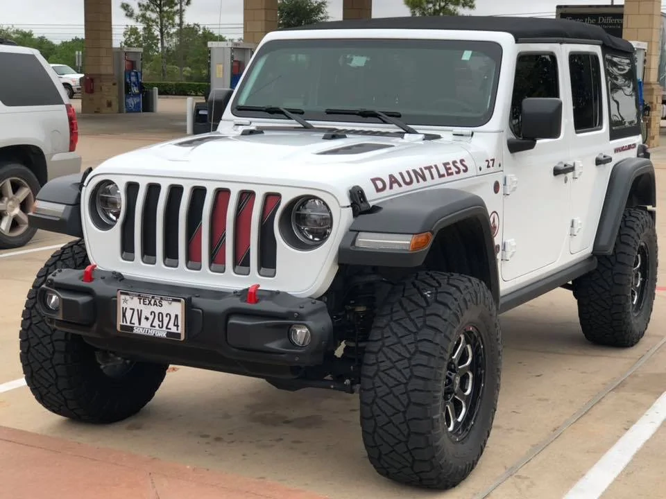 Jeep Wrangler JL JL Dash Color Changes 44179934_2148481135202968_8107521898218258432_n