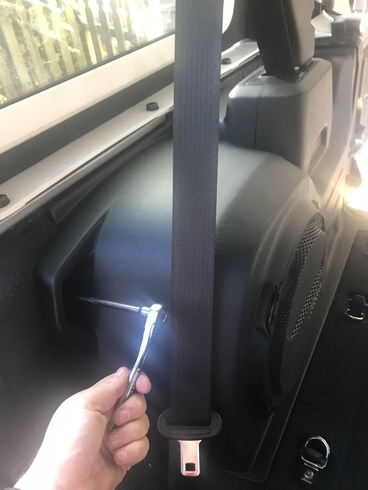 Jeep Wrangler JL CB Antenna Mount Needed! 5CF4871D-4F0D-4420-88A5-80CC74CC8C48