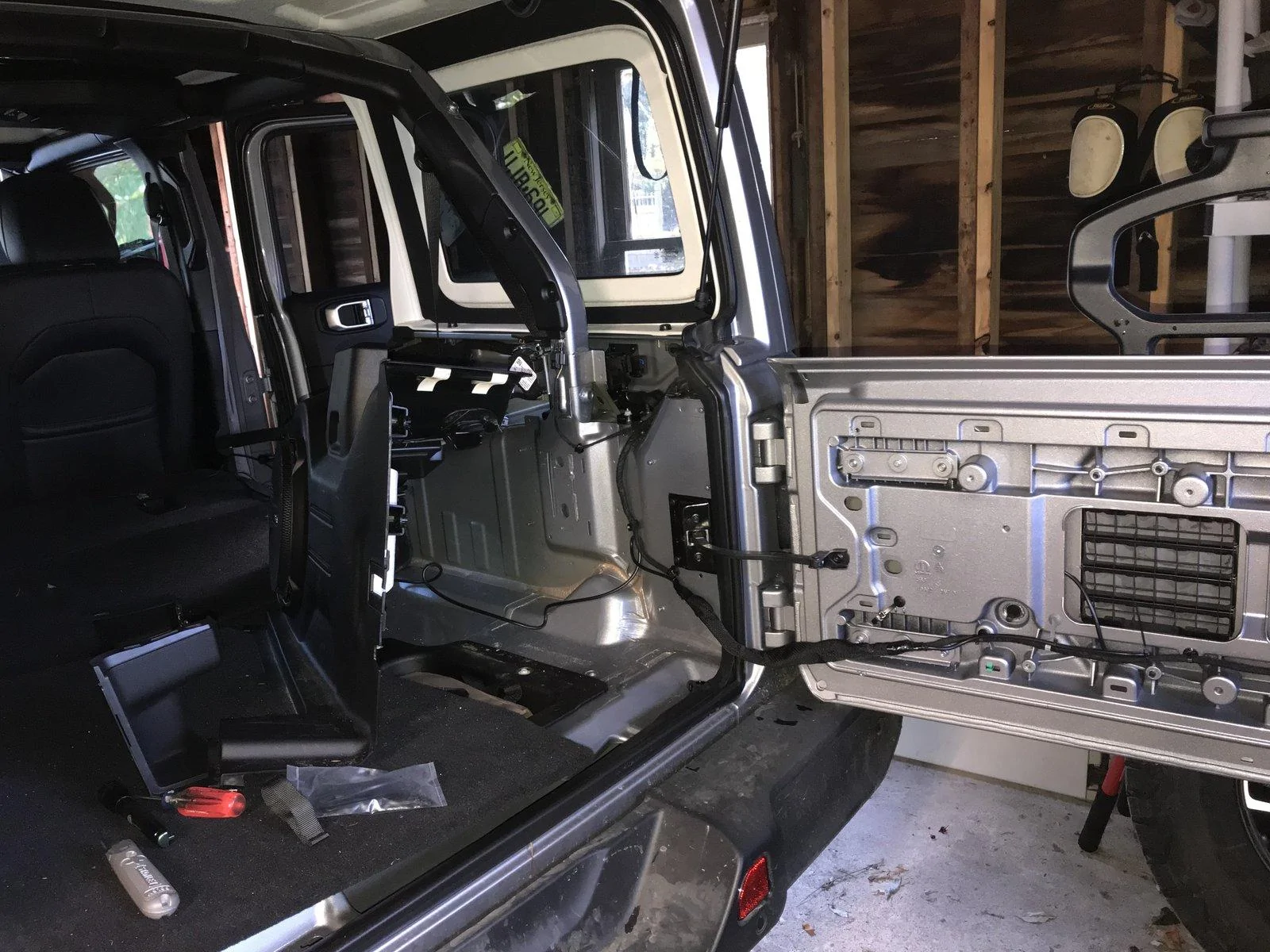 Jeep Wrangler JL CB Antenna Mount Needed! B2B23E8E-1B7C-40AD-8DDD-532960E57E7F