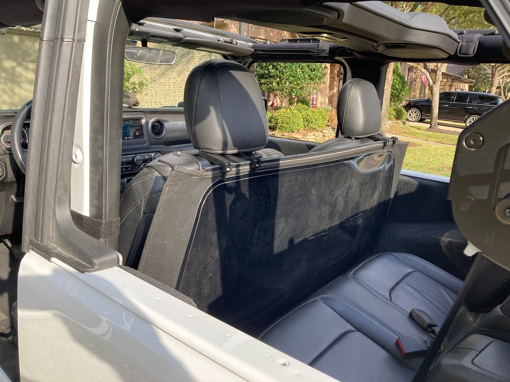 Jeep Wrangler JL Soft Top Window Holders for the Jeep IMG_3304