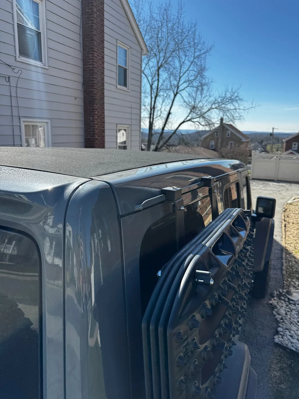 Jeep Wrangler JL Sky One Touch in Sting Gray IMG_3018