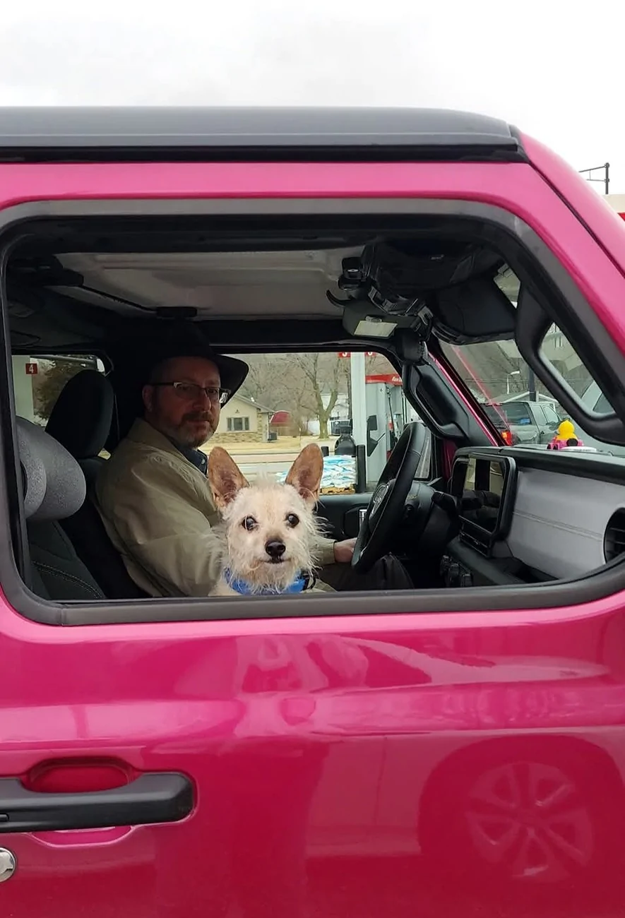 Jeep Wrangler JL Jeep Dog pics FB_IMG_1742080156354