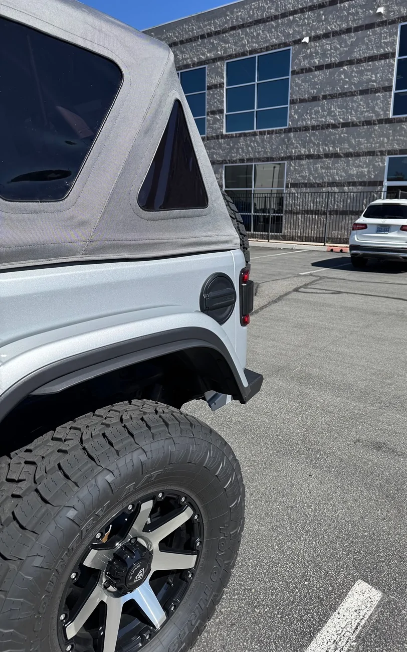 Jeep Wrangler JL 10% off Morimoto starts now! IMG_2068