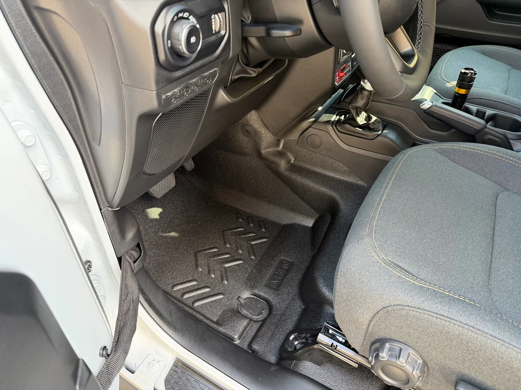 Jeep Wrangler JL 2024 JLU Rubicon X cargo mat ideas IMG_1632
