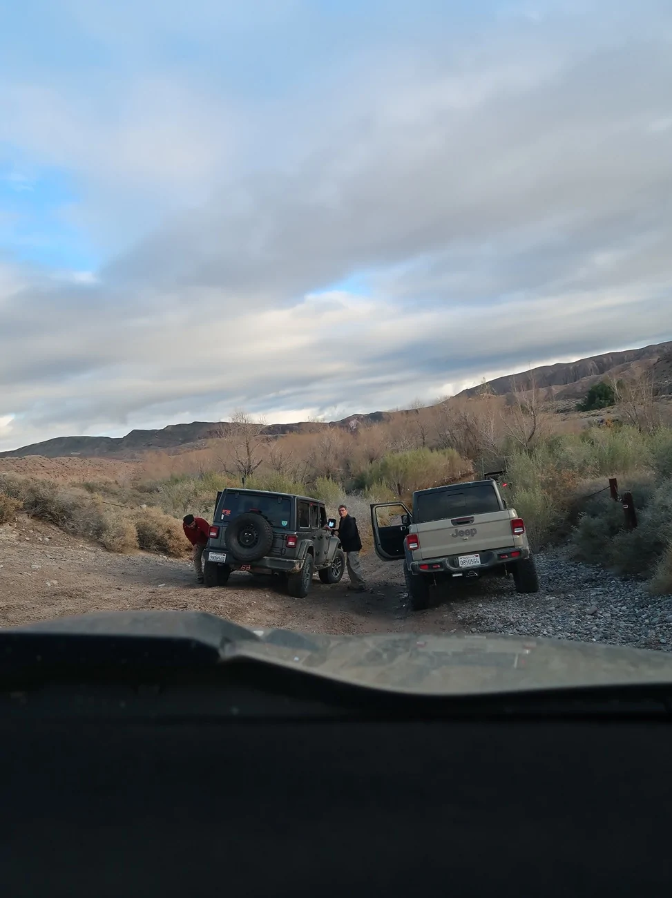 Jeep Wrangler JL Lil Sports guide from Marketplace Mojave to a Raptor hunting journey IMG_4005